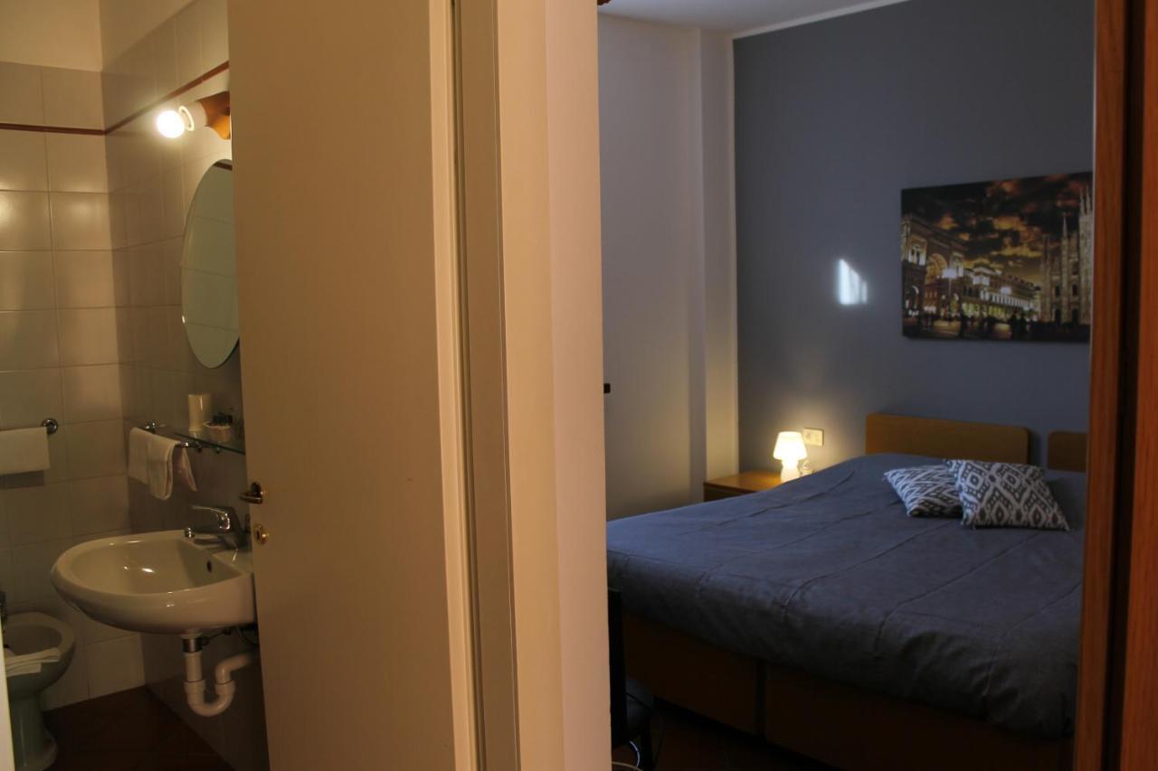 Albergo La Scaletta Cantù Екстериор снимка