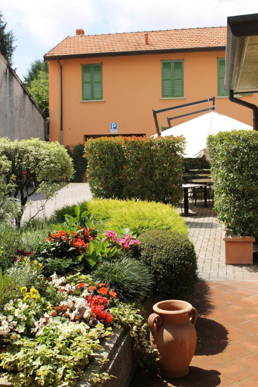 Albergo La Scaletta Cantù Екстериор снимка