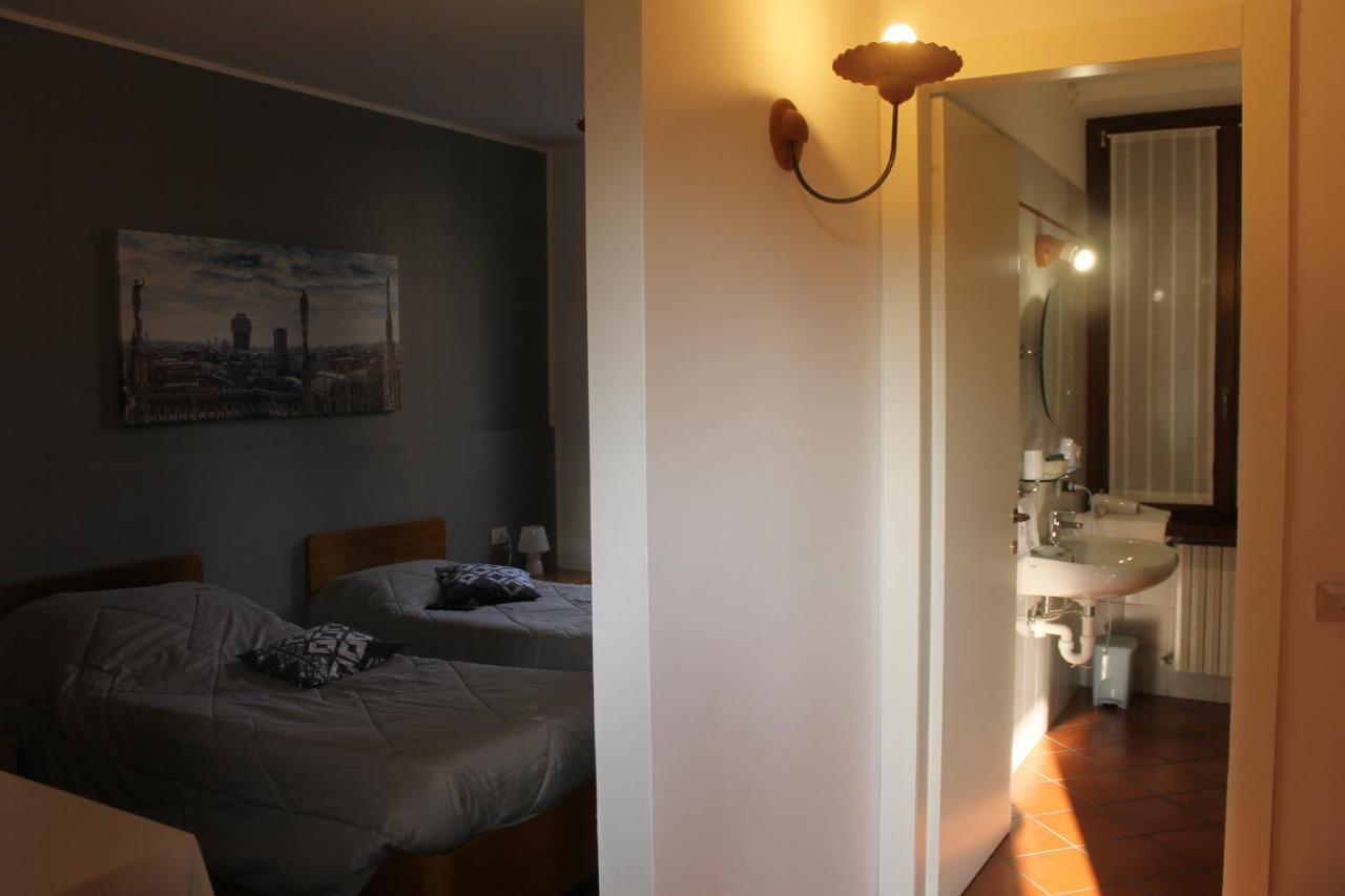 Albergo La Scaletta Cantù Екстериор снимка
