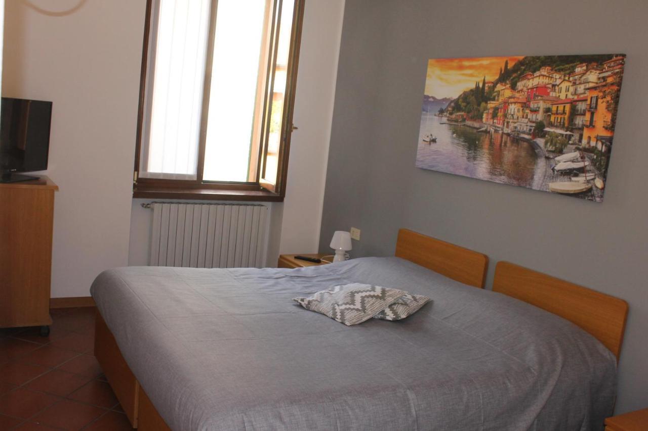 Albergo La Scaletta Cantù Екстериор снимка
